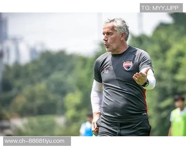 多纳多尼谈意大利足球现状感叹无缘世界杯的风险令人心痛