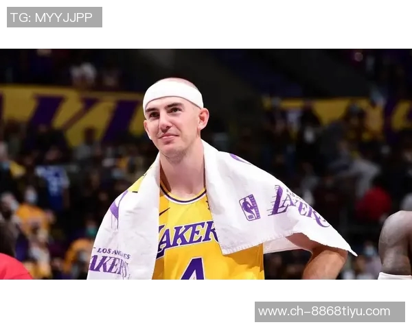 米奇约翰逊赞索汉与奥利尼克双星闪耀防守拼搏进攻高效表现引关注 米奇约翰逊赞索汉与奥利尼克双星闪耀防守拼搏进攻高效表现引关注