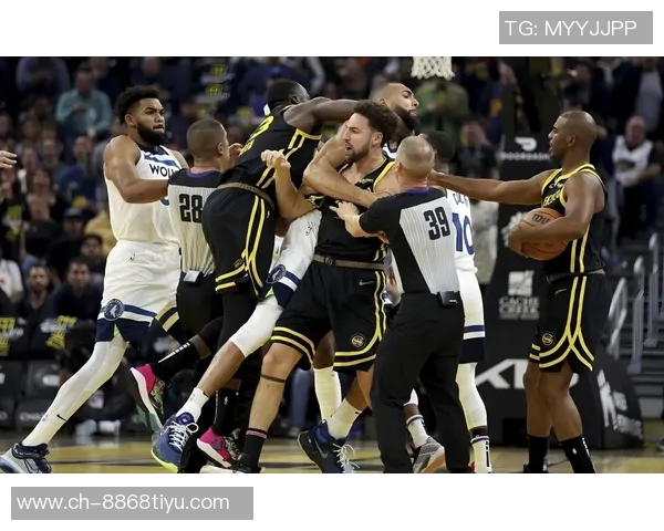 芬奇透露戈贝尔明天能战灰熊华子出战仍存疑虑