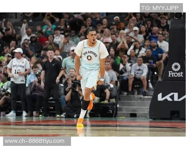 凯尔登谈抢前场板的重要性与成为能量球员的决心